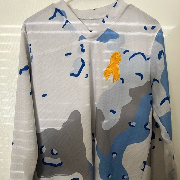 Supreme Desert Camo Hockey Jersey F/W 2014 - Picture 3 of 7